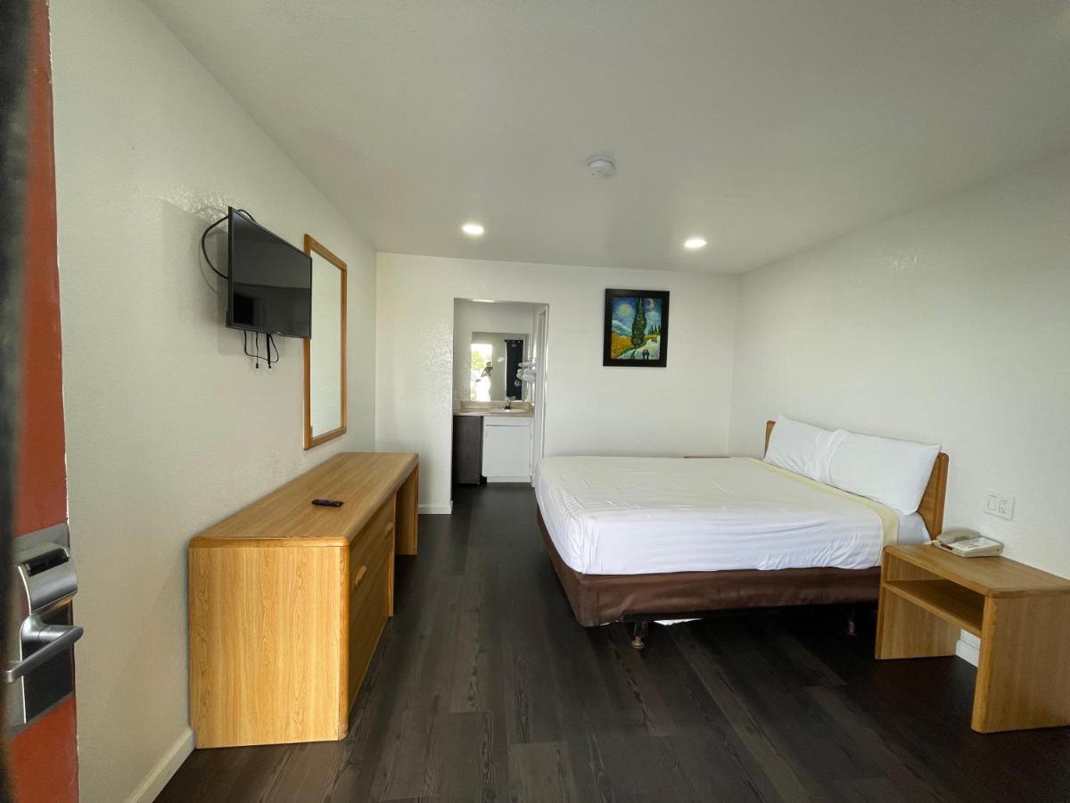 Palms Inn & Suites Palmdale Extérieur photo