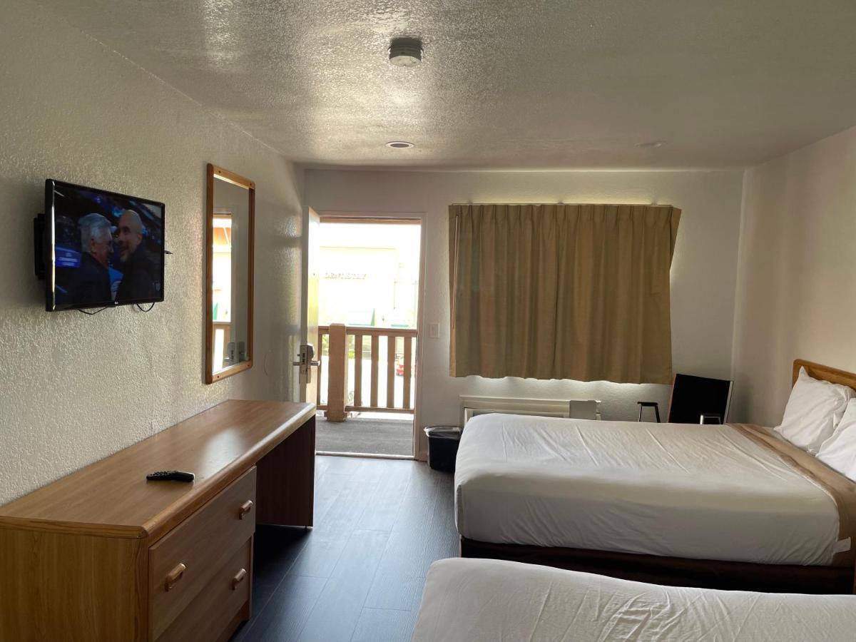Palms Inn & Suites Palmdale Extérieur photo
